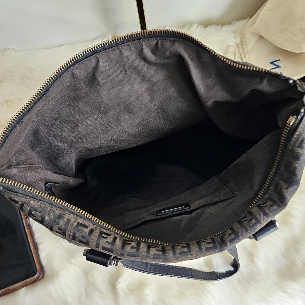 Fendi bag - Picture 12 of 13